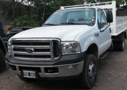 Ford 4000 - Caja Metálica